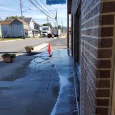 Commercial pressure washing